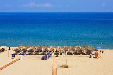 platamonBeach_luxuryvillaElisabeth
